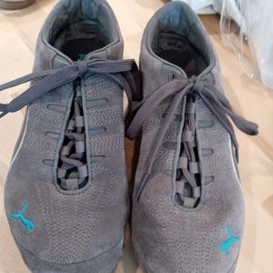 Puma grey sneakers sz 7.5